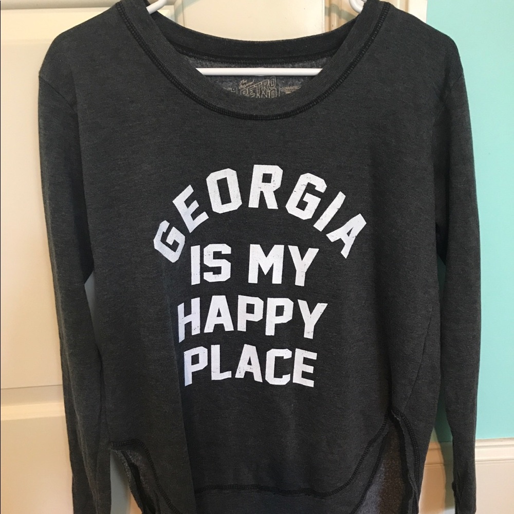 Grayish/ black sweatshirt